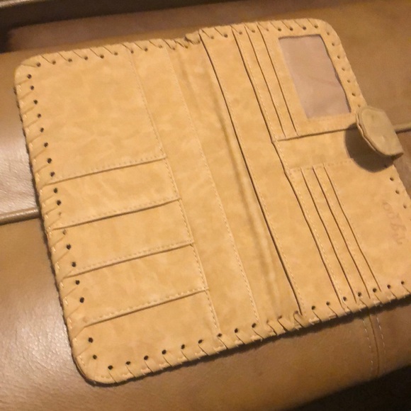 Large suede wallet - Picture 2 of 3